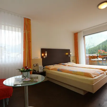 Hotell Feehof 3*