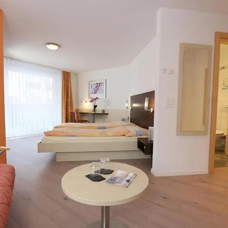 Feehof Hotell 3*